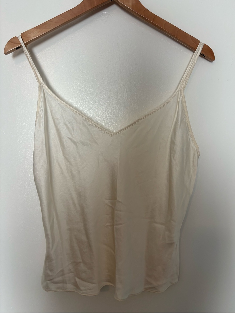 Victoria's Secret ivory silk tank top - vintage size large